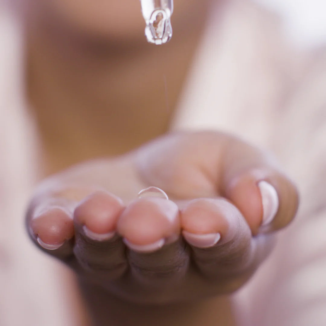 Pixi Glow Tonic Serum 30ml Lightweight Hydrating and Exfoliating Facial Serum with Glycolic Acid